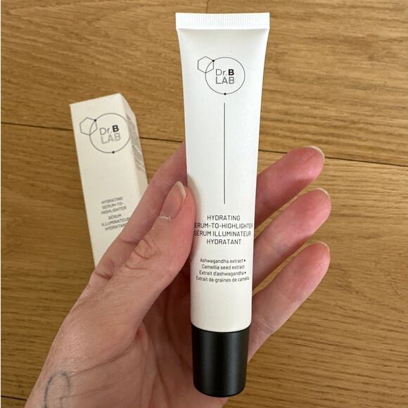 Dr B Lab - Hydrating Serum to Highlighter - Picture 2 of 2